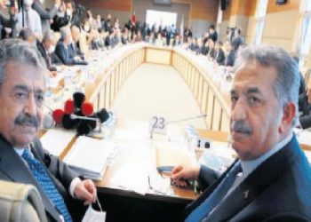 Son dakika! Seçim kanunu teklifi komisyonda kabul edildi