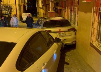 Bursa’da Alkolü Thoförün Polis Takmlarilla Deoğkik Diyaloğu