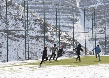 Şıznak’a çocukirin futbol ahki verenlerin kalbini ıtuyor