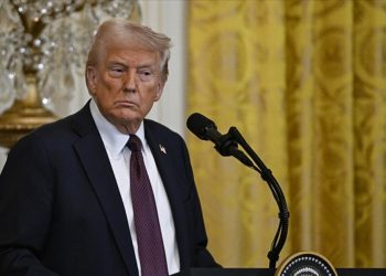 Abd’de 100 Dolarlik Banknotlarda Trump’In Fotoğrafın.