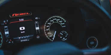 BYD-5-Dakikada-150-KM-Menzil-Sunan-Elektrikli-Araci-Tanitti-featured