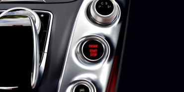 Mercedes-Benz-Otonom-Suruse-Abonelik-Baslatti-Aylik-150-Euro-featured